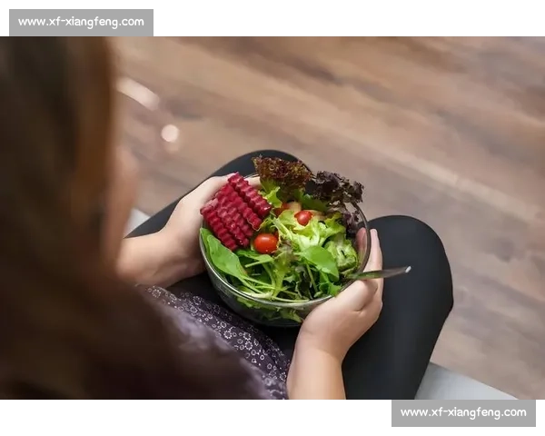 科学搭配体育饮食结构助力运动表现与身体健康的优化策略 科学搭配体育饮食结构助力运动表现与身体健康的优化策略